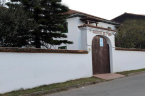 Отель Hostal El Pino  Вилья Де Лейва